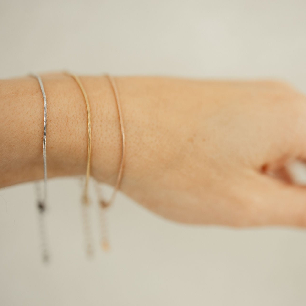 Fineline Armband