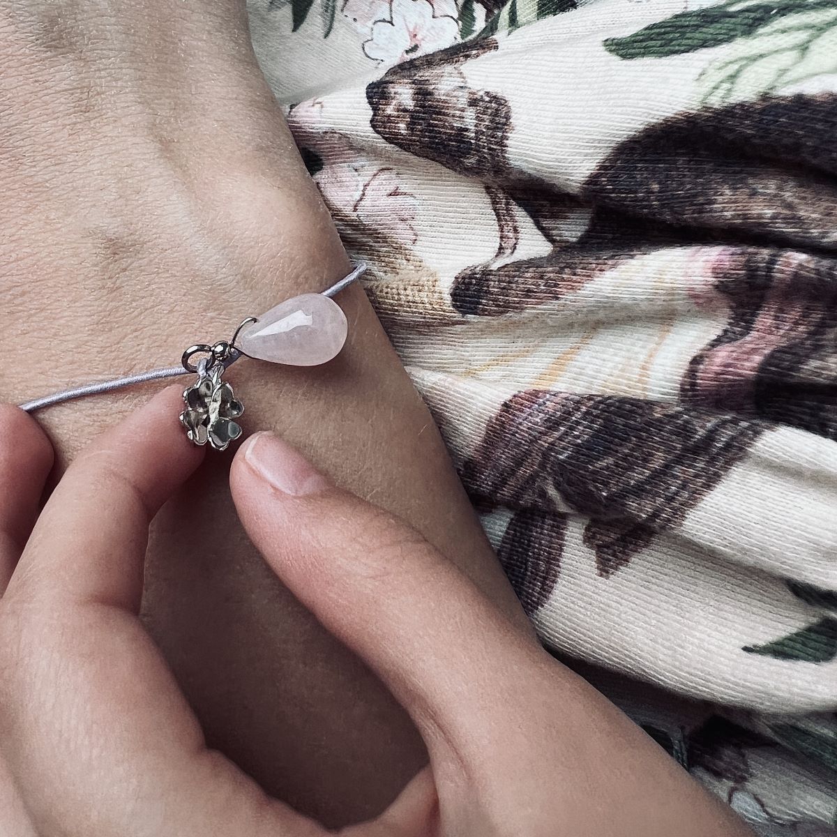 Rosenquarz & Kleeblatt Armbändchen