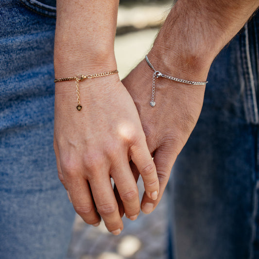 Buchstaben Core-Armband