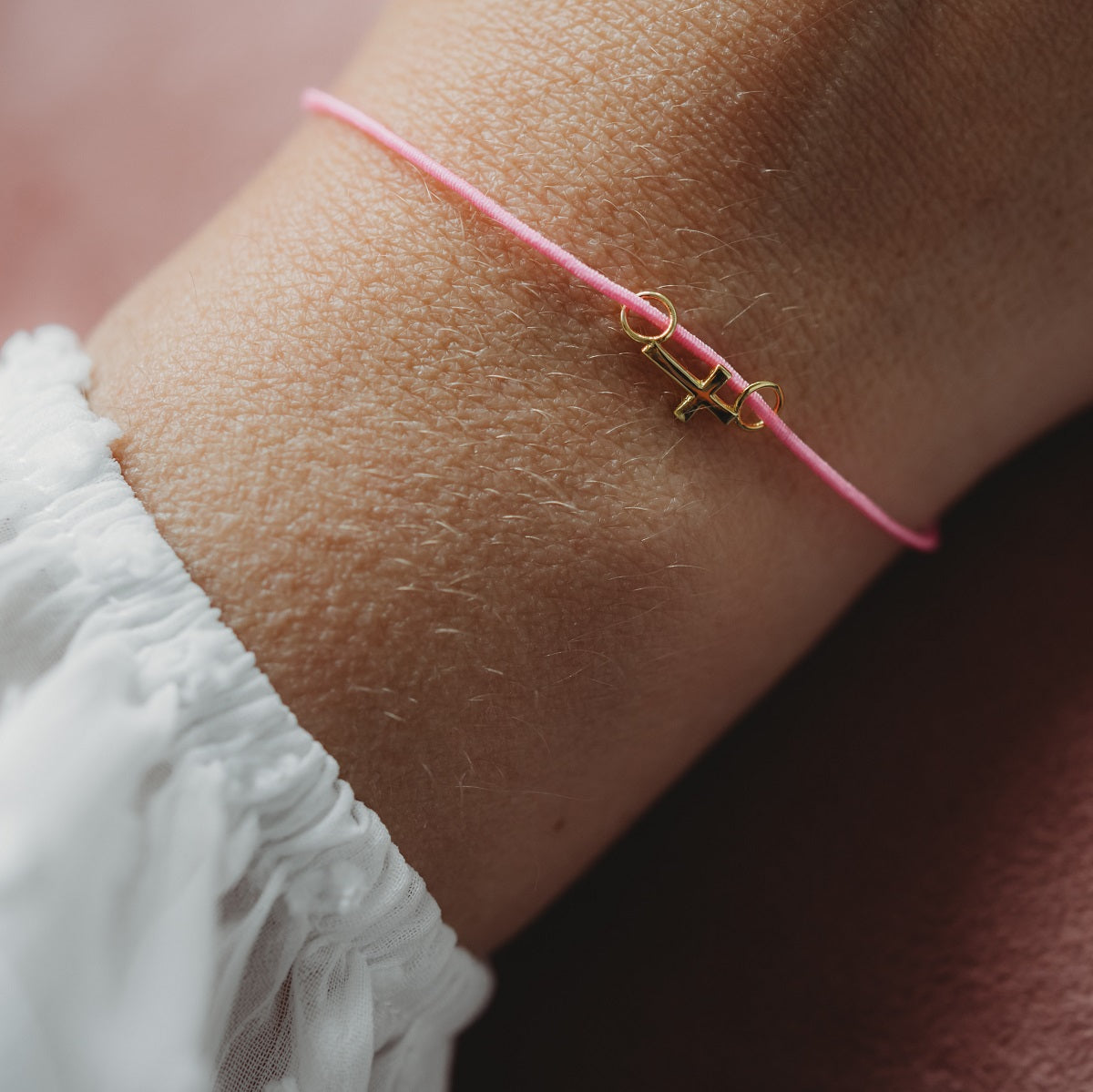 Cross Armbändchen