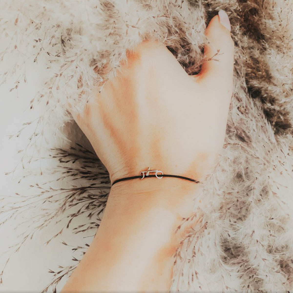 Cross Armbändchen